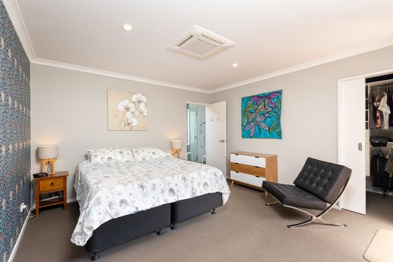 Photo of property in 16 Kitakita Grove, Motueka, 7120