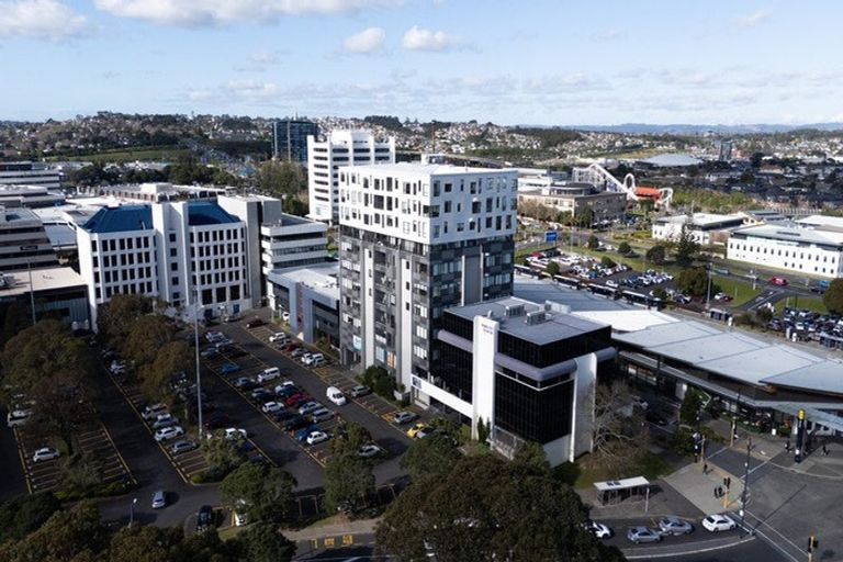 Photo of property in Twin Towers, 613/17 Putney Way, Manukau, Auckland, 2104