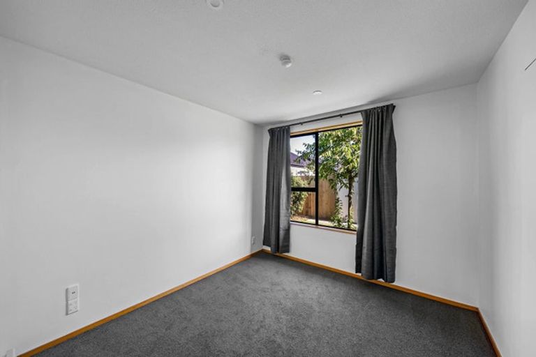 Photo of property in 1/14 Radnor Street, St Albans, Christchurch, 8014