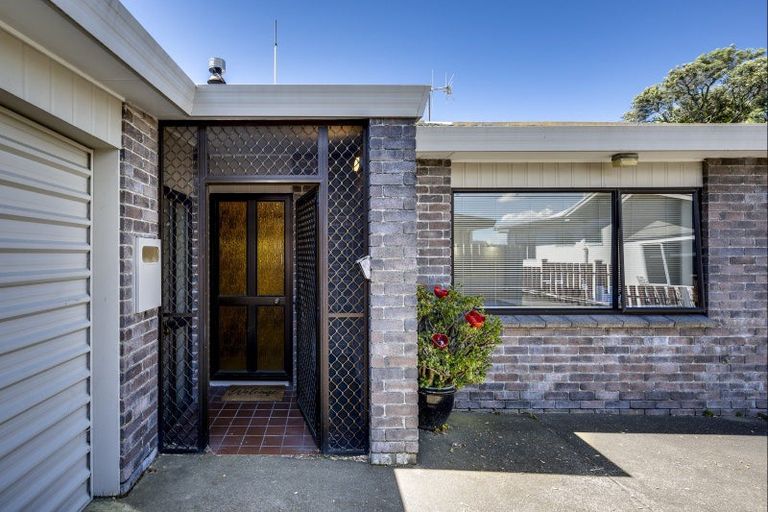 Photo of property in 41a Charles Street, Westshore, Napier, 4110