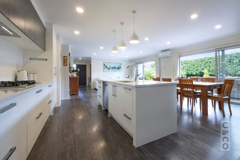 Photo of property in 9 Pohutukawa Parade, Riverhead, 0820