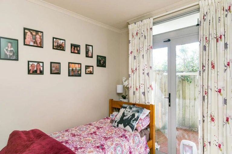 Photo of property in Marrakech Cafe, 45/305 Evans Bay Parade, Hataitai, Wellington, 6021