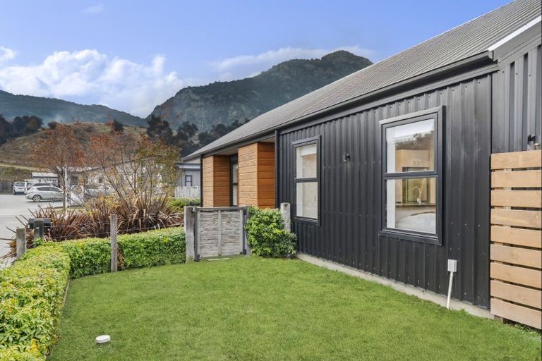 Photo of property in 46 Marbleleaf Lane, Albert Town, Wanaka, 9305