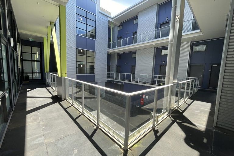 Photo of property in Urbane Apartments, 38/29 Webb Street, Mount Cook, Wellington, 6011