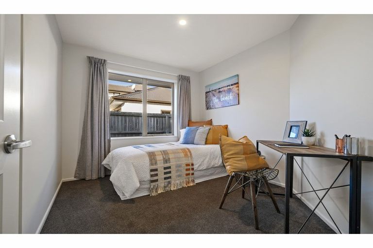 Photo of property in 4 Mollymawk Place, Woolston, Christchurch, 8023