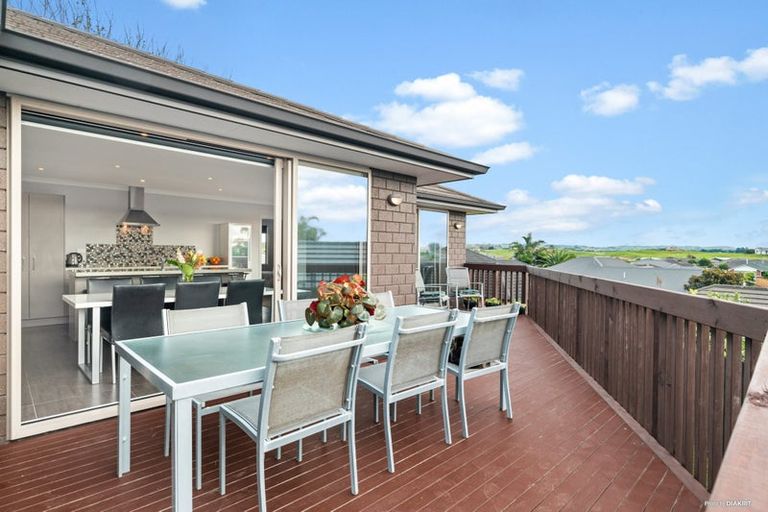 Photo of property in 9a Ripple Grove, Waiuku, 2123