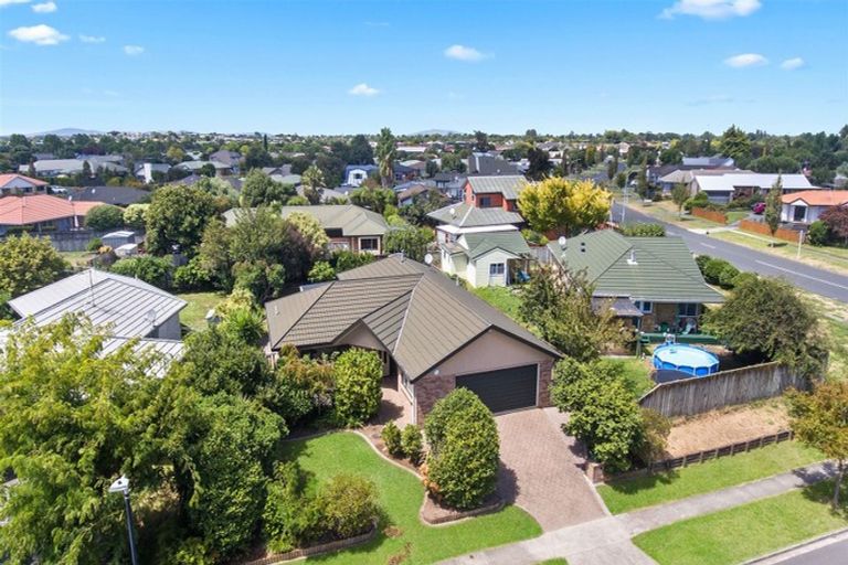 Photo of property in 4 Spinnaker Drive, Flagstaff, Hamilton, 3210