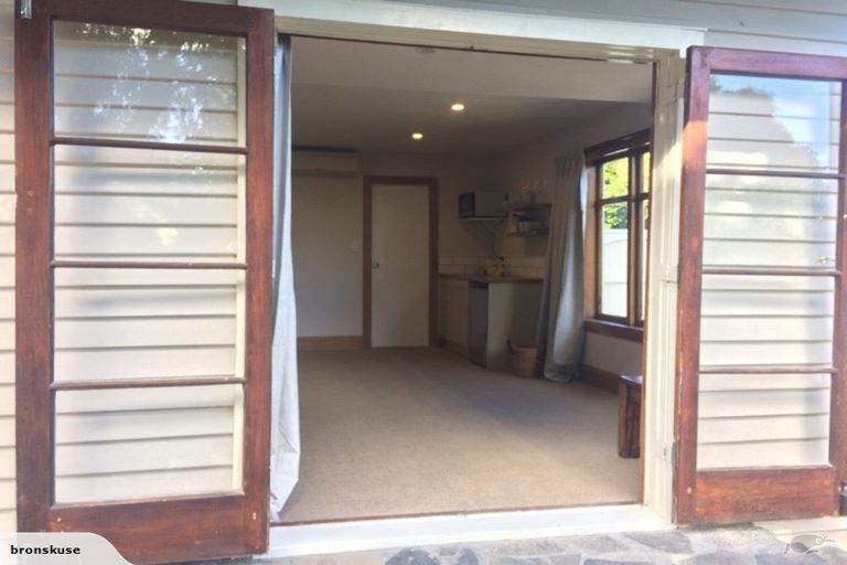 Photo of property in 113 Hackthorne Road, Cashmere, Christchurch, 8022