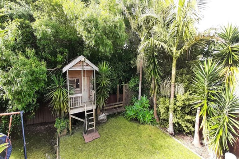 Photo of property in 60 Moore Street, Hillcrest, Auckland, 0627