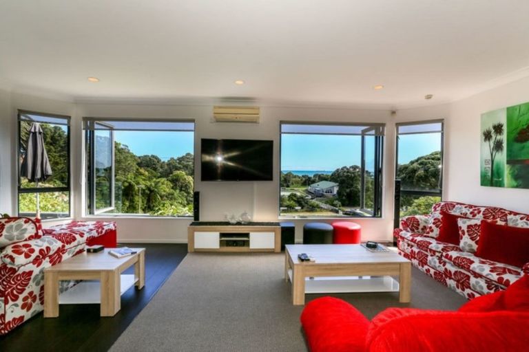 Photo of property in 401 Devon Street East, Strandon, New Plymouth, 4312