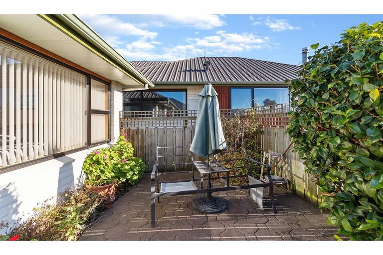 Photo of property in 2/200 Otipua Road, West End, Timaru, 7910