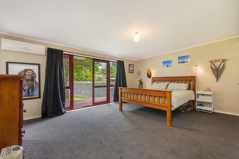 Photo of property in 24 Snowdon Avenue, Terrace End, Palmerston North, 4410