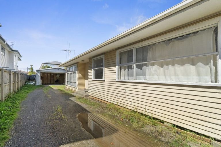 Photo of property in 9 Campbell Street, Frankton, Hamilton, 3204