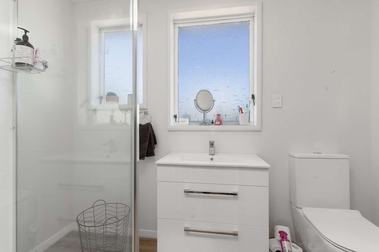 Photo of property in 38 Philip Street, Carterton, 5713