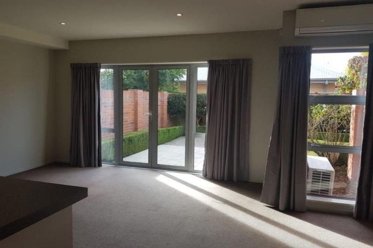 Photo of property in 15 Henley Green, Northwood, Christchurch, 8051