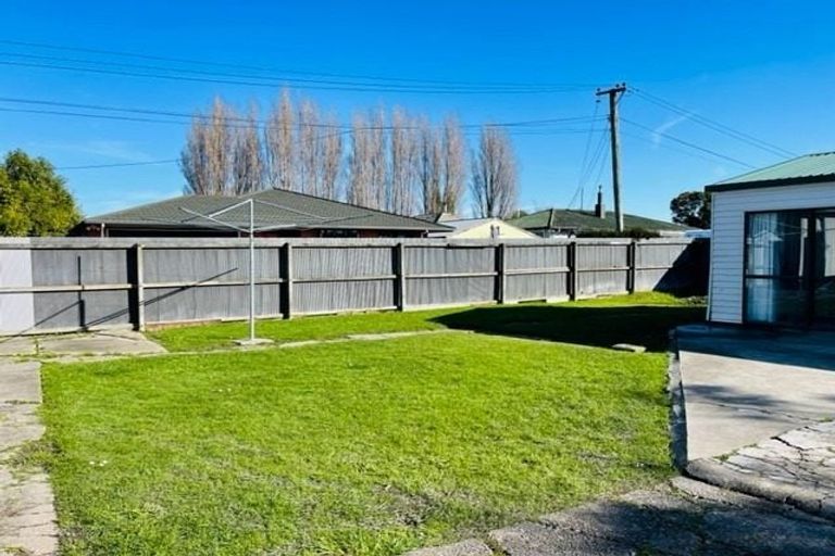 Photo of property in 35 Saint Johns Street, Woolston, Christchurch, 8062