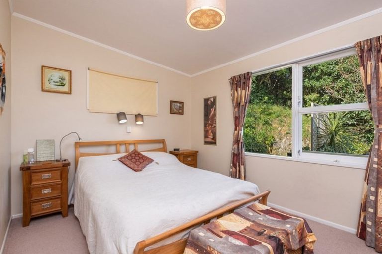 Photo of property in 21a David Crescent, Karori, Wellington, 6012
