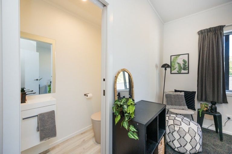 Photo of property in 8 Cousins Avenue East, Foxton Beach, Foxton, 4815