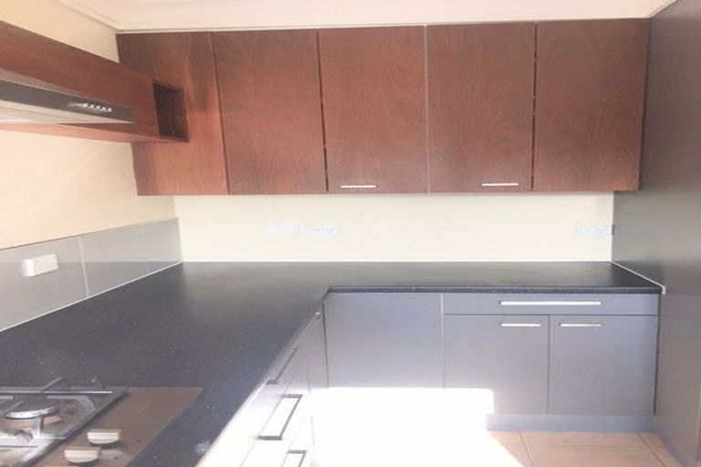 Photo of property in 86a Pupuke Road, Hillcrest, Auckland, 0627