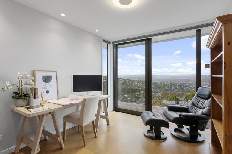 Photo of property in 6 Swanton Drive, Huntsbury, Christchurch, 8022