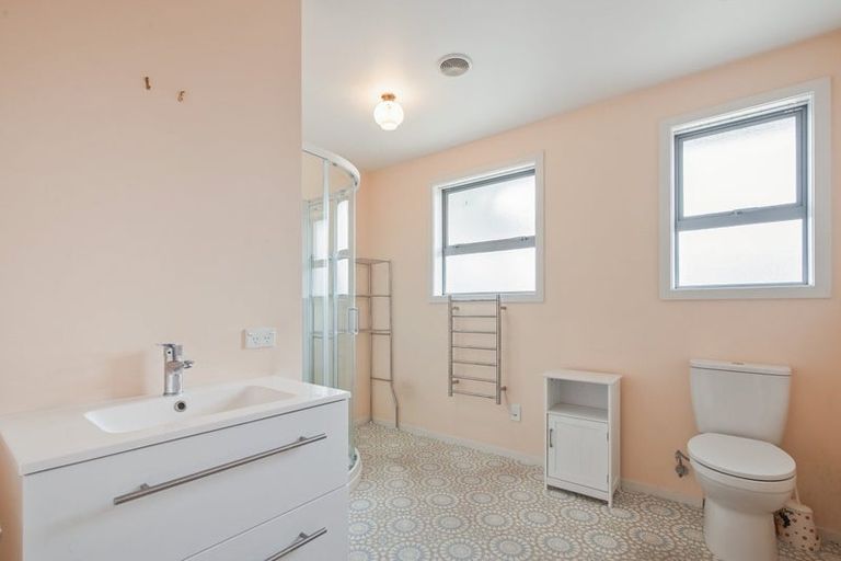 Photo of property in 1/17 Marshland Road, Shirley, Christchurch, 8061