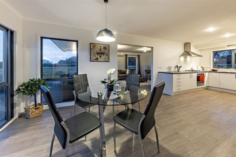 Photo of property in 61 Brookside Road, Glenbrook, Waiuku, 2681