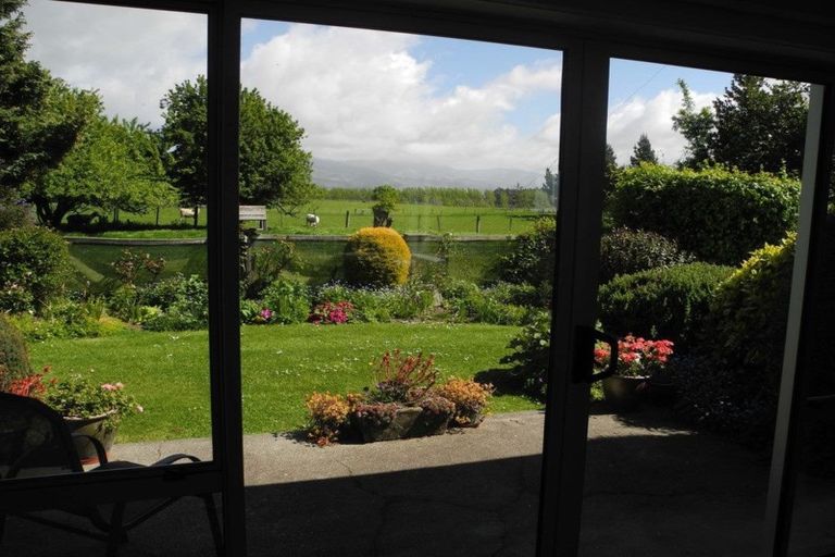 Photo of property in 128 Maytown Road, Waimate, 7978
