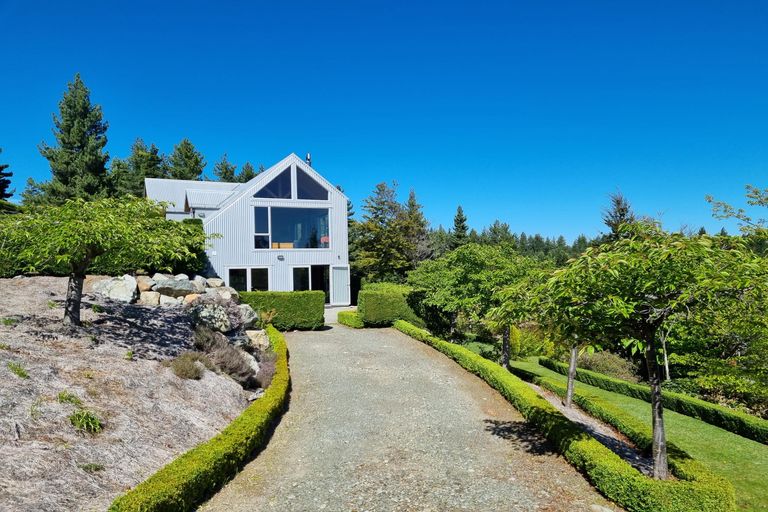 Photo of property in 20 Murray Place, Lake Tekapo, 7999