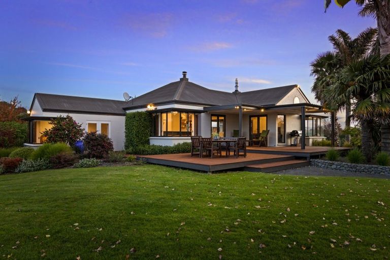 Photo of property in 49 Lane Road, Havelock North, 4130