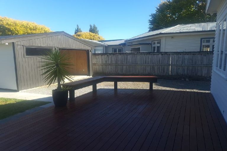 Photo of property in 14 Golf Road, Manor Park, Lower Hutt, 5019