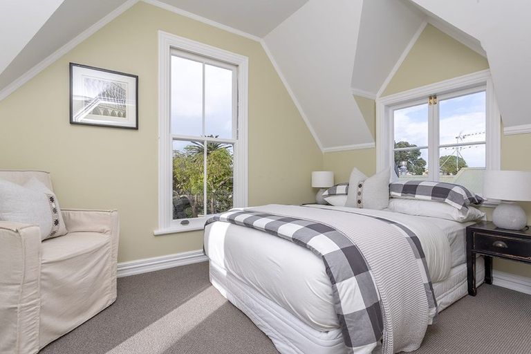 Photo of property in 12 Huia Street, Devonport, Auckland, 0624