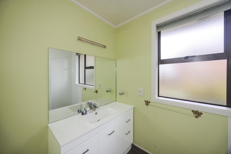 Photo of property in 4b Clyde Street, Oamaru North, Oamaru, 9400