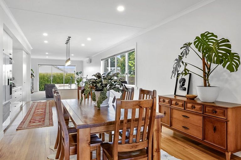 Photo of property in 12 Barriball Street, Fitzroy, New Plymouth, 4312