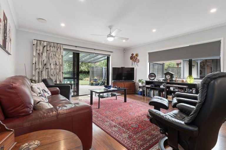 Photo of property in 40 Armstrong Avenue, Carterton, 5713