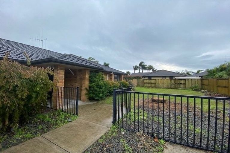 Photo of property in 8 Parkwood Place, Papamoa Beach, Papamoa, 3118