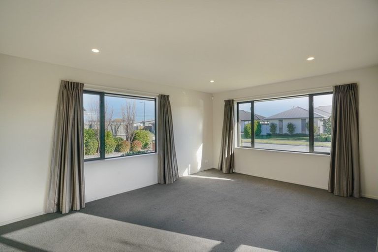 Photo of property in 9 Bamber Crescent, Halswell, Christchurch, 8025