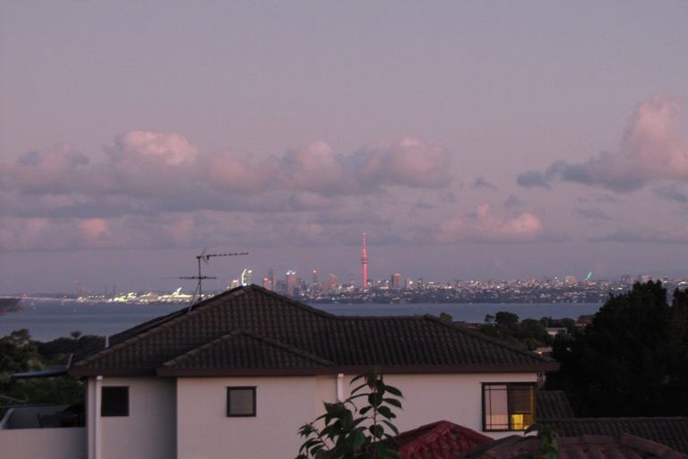 Photo of property in 145e Hobsonville Road, West Harbour, Auckland, 0618