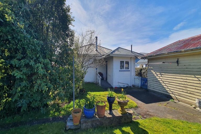 Photo of property in 29 Manse Street, Waimate, 7924