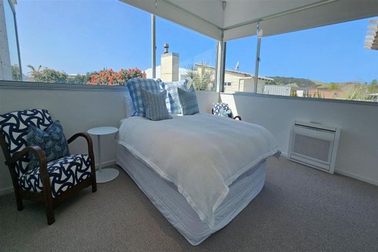 Photo of property in 39 Taumata Road, Omaha, 0986