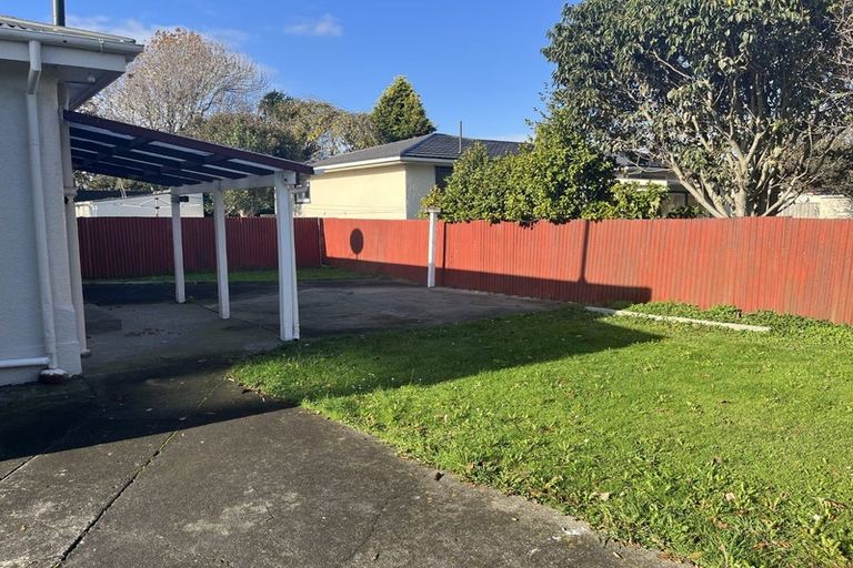 Photo of property in 38 Aberdeen Avenue, Takaro, Palmerston North, 4412