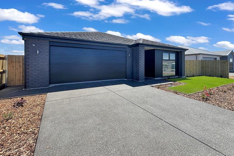 Photo of property in 17 John Gibb Street, Belfast, Christchurch, 8051