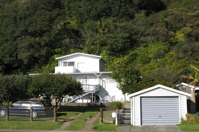 Photo of property in 196 Pohutukawa Avenue, Ohope, 3121