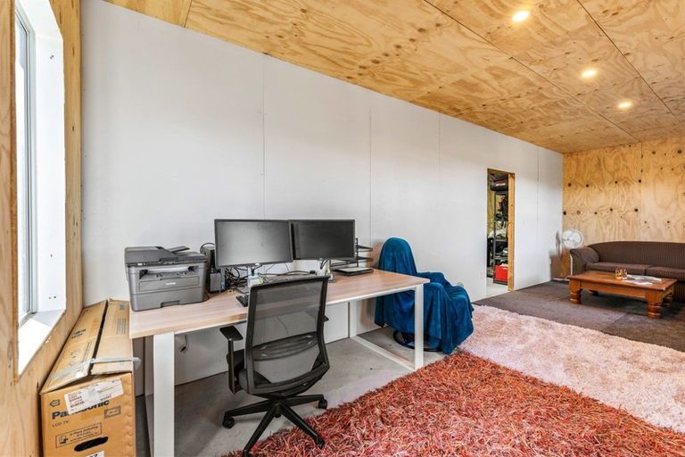 Photo of property in 914 Finlayson Road, Taieri Beach, Taieri Mouth, 9091