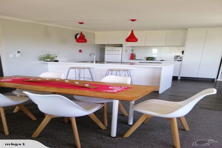 Photo of property in 18 Mclean Drive, Leithfield, Amberley, 7481