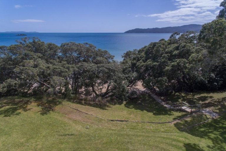 Photo of property in 36 Bayside Drive, Coopers Beach, 0420