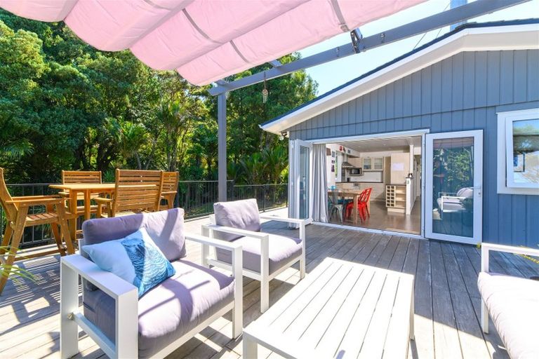 Photo of property in 143 Cable Road, Waimauku, 0881