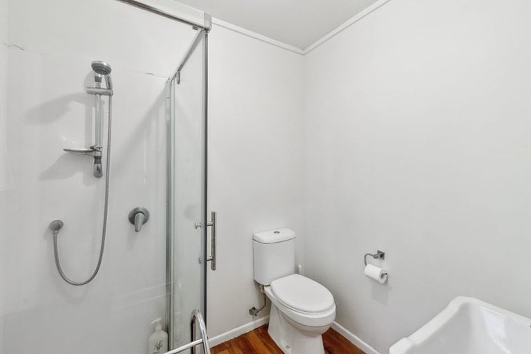 Photo of property in 7a Hona Street, Waikanae Beach, Waikanae, 5036