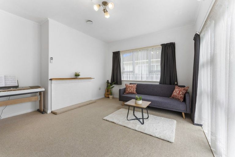 Photo of property in 510 Featherston Street, Roslyn, Palmerston North, 4414