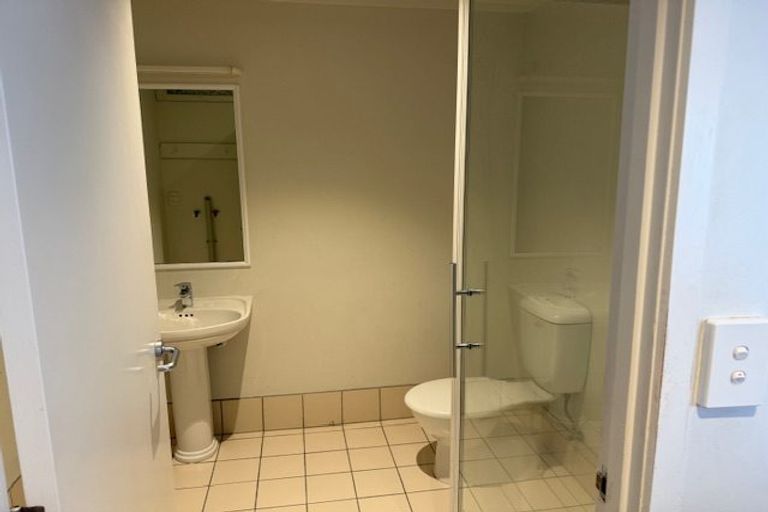 Photo of property in 31b/30 Westward Ho, Glen Eden, Auckland, 0602