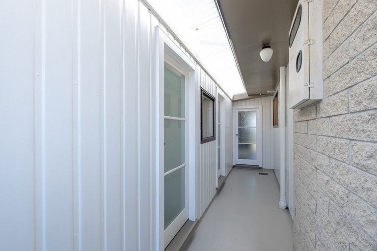 Photo of property in 24 Albion Street, Hawera, 4610